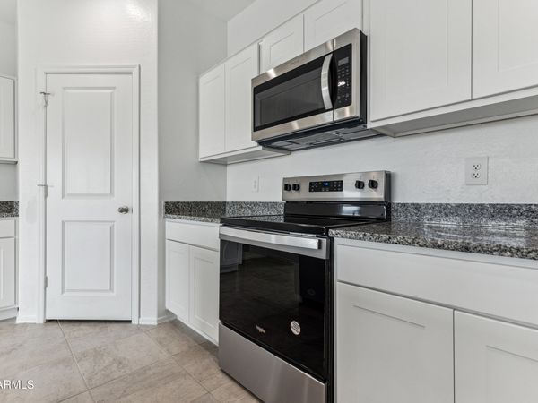 1525 E CURRIER Drive E, Casa Grande, AZ 85122