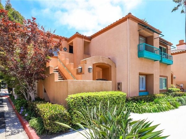 366 Villa Point , Newport Beach, CA 92660