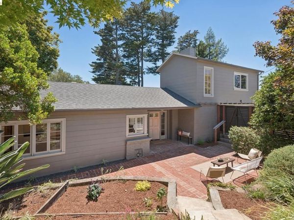 2339 Thackeray Dr , Oakland, CA 94611