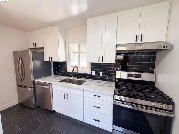 624 Sapphire St, Redwood City, CA 94061