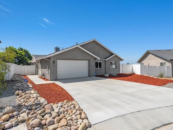 1617 Mauzy Way , El Cajon, CA 92021