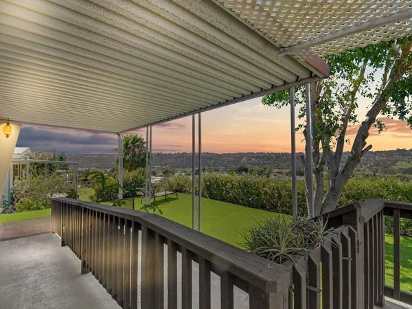 5027 Old Cliffs Road , San Diego, CA 92120