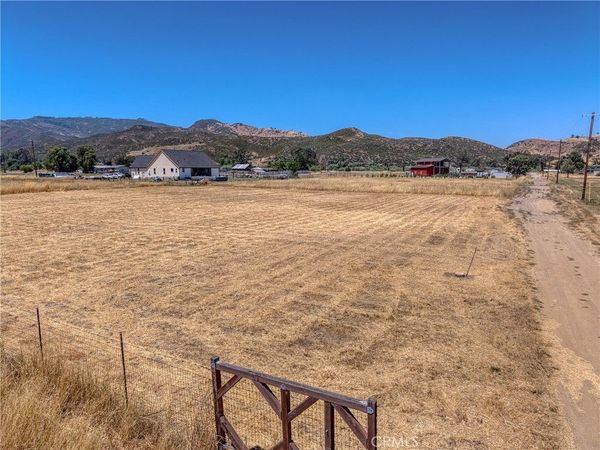 20781 Santa Clara , Middletown, CA 95461