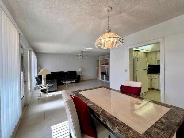 213 WELLINGTON L, West Palm Beach, FL 33417