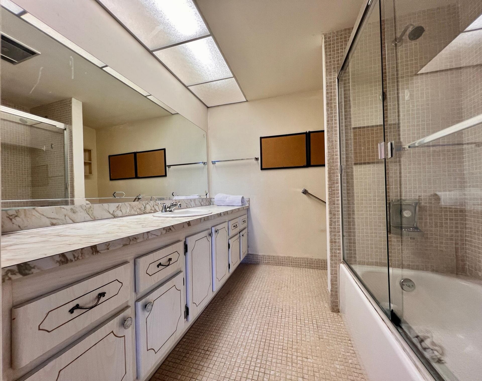 213 Wellington L, West Palm Beach, FL 33417 Photo