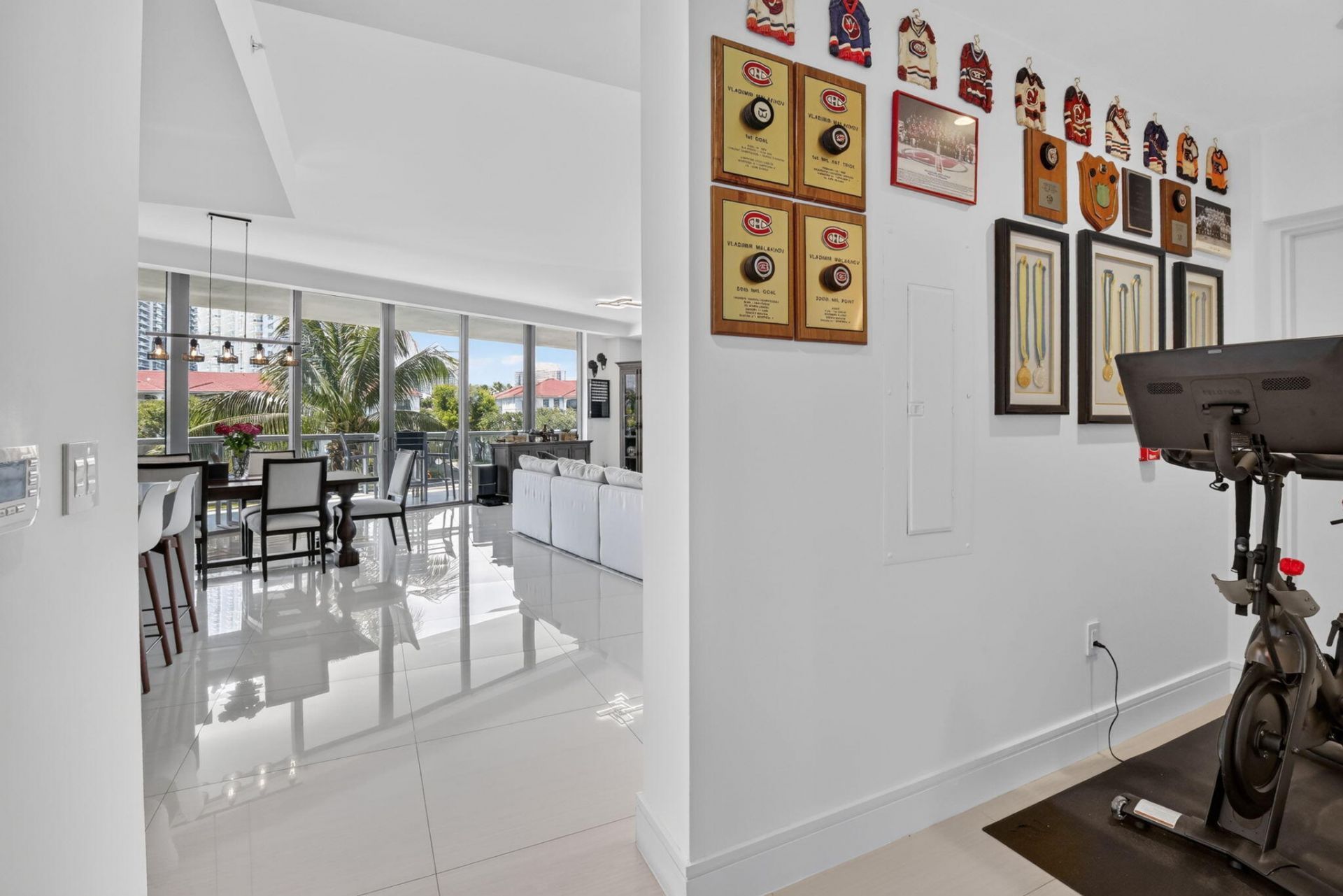 3250 NE 188th Street, Unit 201, Aventura, FL 33180 Photo