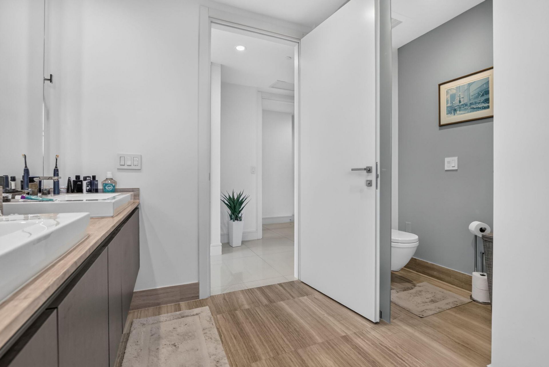 3250 NE 188th Street, Unit 201, Aventura, FL 33180 Photo