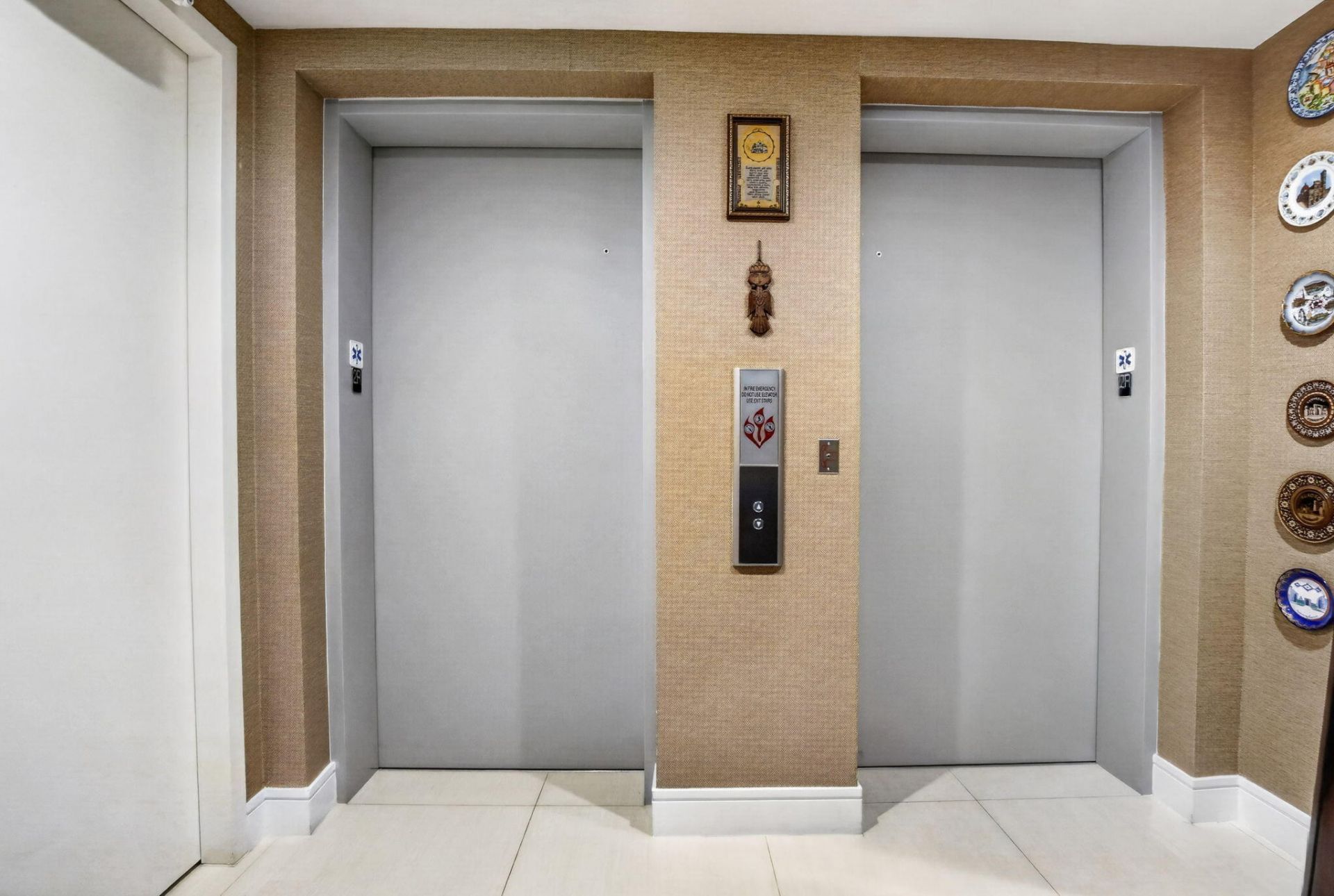 3250 NE 188th Street, Unit 201, Aventura, FL 33180 Photo