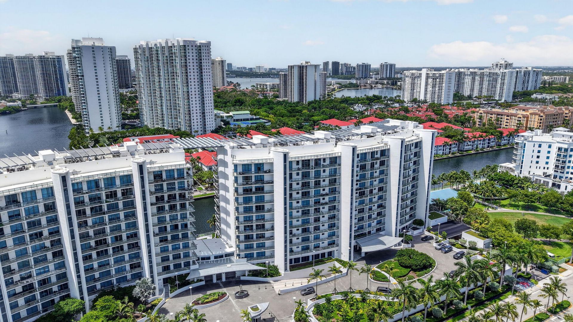 3250 NE 188th Street, Unit 201, Aventura, FL 33180 Photo