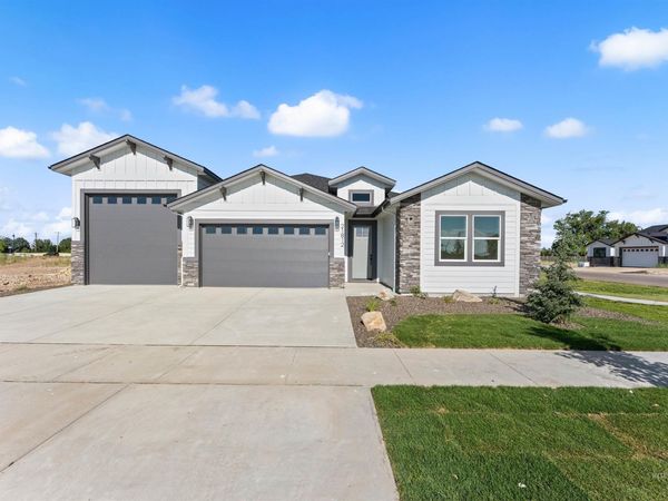 21812 Akira, Star, ID 83669