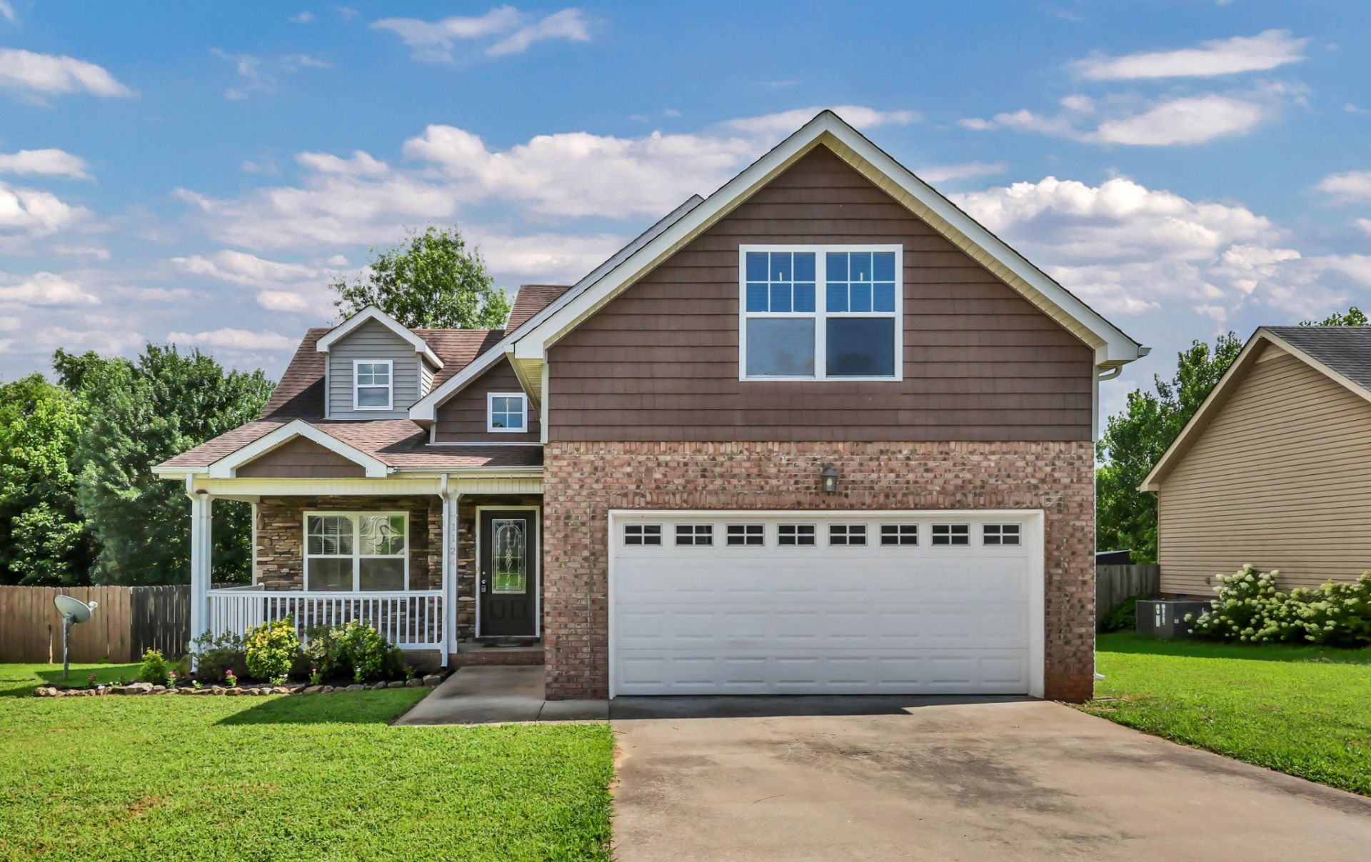 1124 Ishee Dr, Clarksville, TN 37042 Main Photo