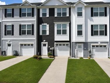 522 CHARLES AVENUE, HANOVER, PA 17331
