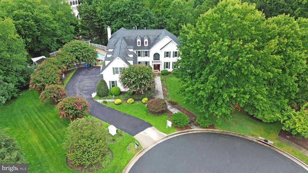 3408 Oakton Chase Court, Herndon, VA 20171 Main Photo