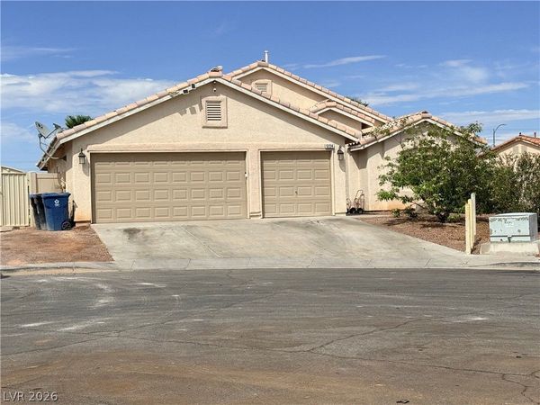 5224 Misty Foxglove Court , North Las Vegas, NV 89081