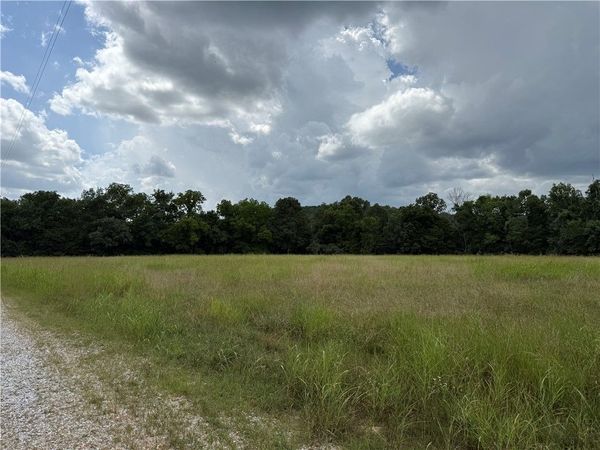 708 Bowen Boulevard , Fayetteville, AR 72703