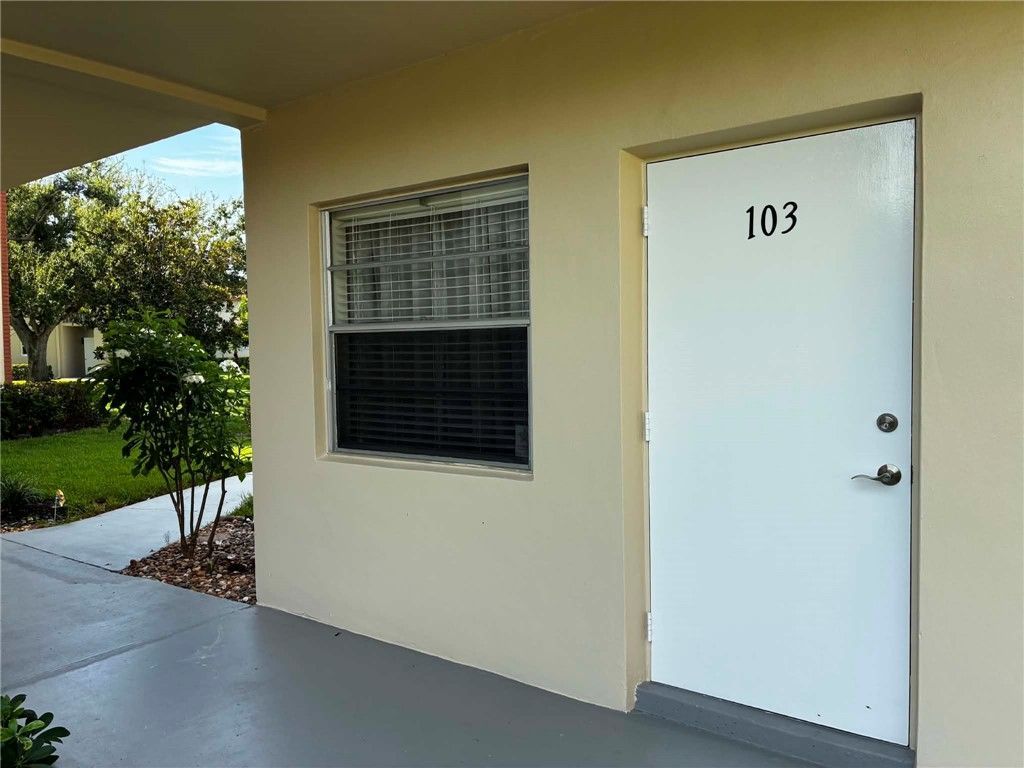 52 Woodland Drive, Unit 103, Vero Beach, FL 32962 Photo