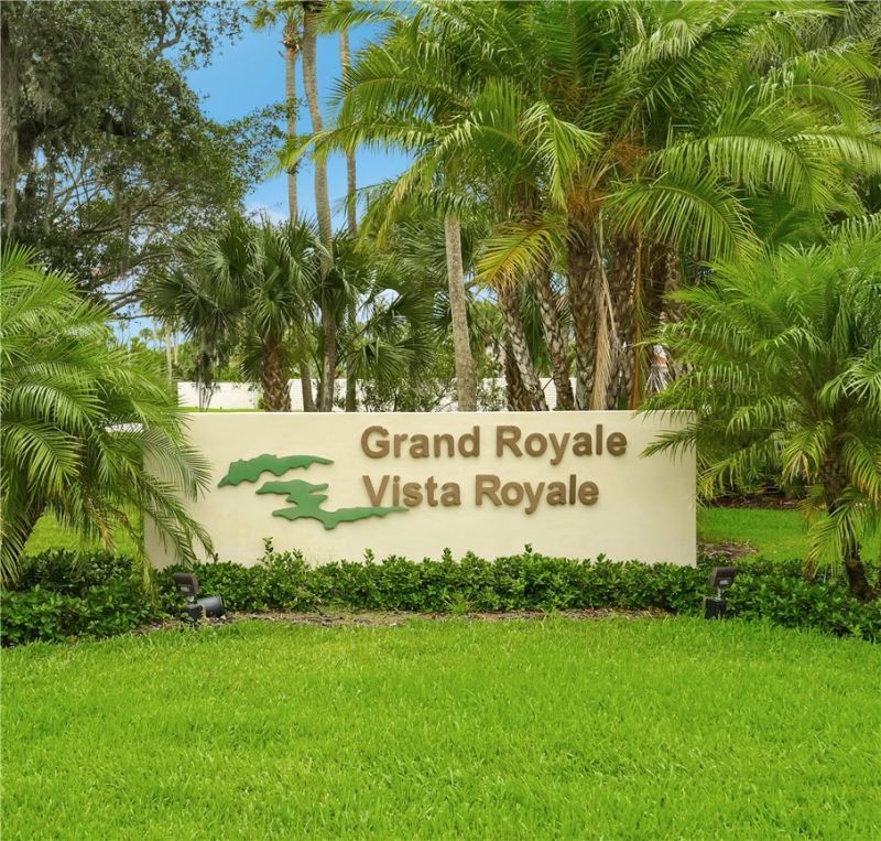52 Woodland Drive, Unit 103, Vero Beach, FL 32962 Photo