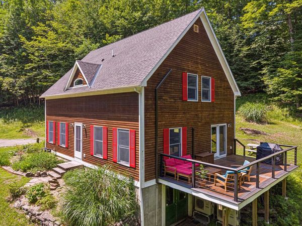 167 Limey Lane, Pomfret, VT 05053