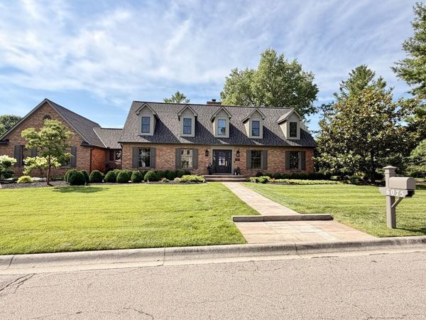 6075 Whittingham Drive, Dublin, OH 43017