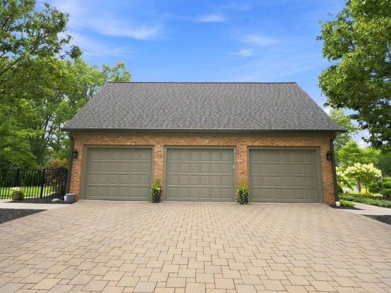 6075 Whittingham Drive, Dublin, OH 43017 Photo 49