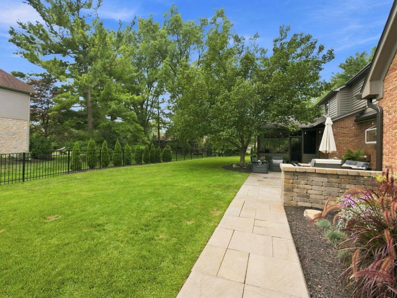 6075 Whittingham Drive, Dublin, OH 43017 Photo 50