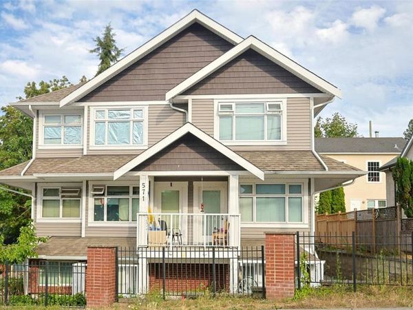 571 Albert St, Nanaimo, BC V9R 2W1