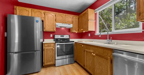 917 Rainbow Drive, South Lake Tahoe, CA 96150 Photo