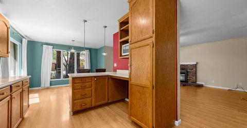 917 Rainbow Drive, South Lake Tahoe, CA 96150 Photo