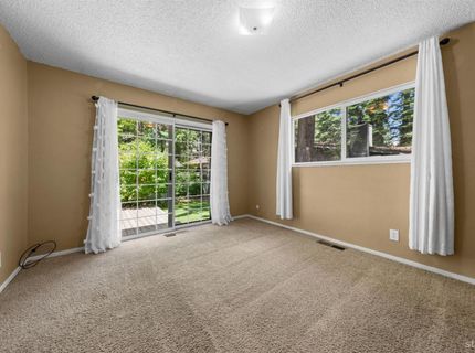 917 Rainbow Drive, South Lake Tahoe, CA 96150 Photo