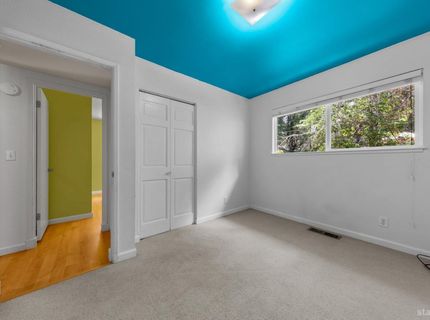 917 Rainbow Drive, South Lake Tahoe, CA 96150 Photo