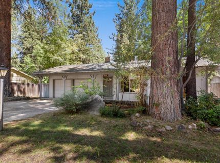 917 Rainbow Drive, South Lake Tahoe, CA 96150 Photo