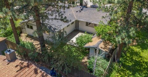 917 Rainbow Drive, South Lake Tahoe, CA 96150 Photo