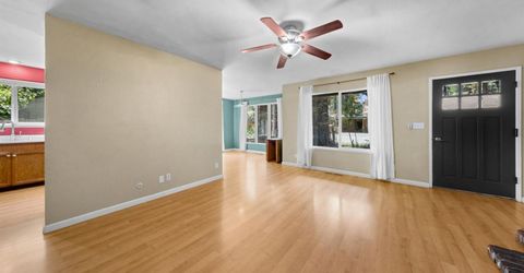 917 Rainbow Drive, South Lake Tahoe, CA 96150 Photo