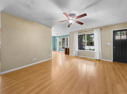 917 Rainbow Drive, South Lake Tahoe, CA 96150 Photo