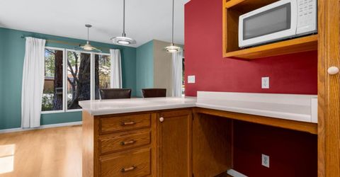917 Rainbow Drive, South Lake Tahoe, CA 96150 Photo
