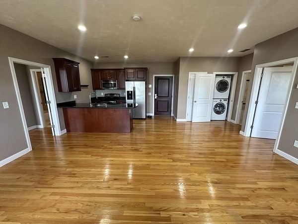 100 Fellsway West, Unit 401, Somerville, MA 02145