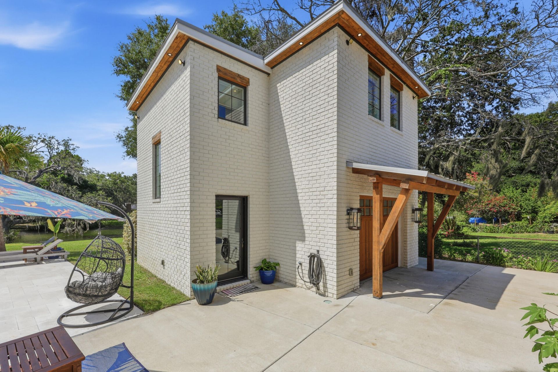 678 Edmonds Drive Photo 35