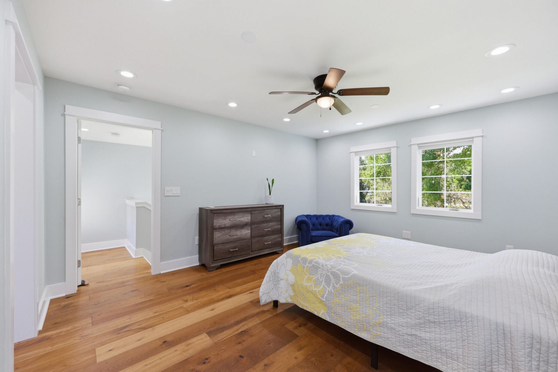 678 Edmonds Drive Photo 39