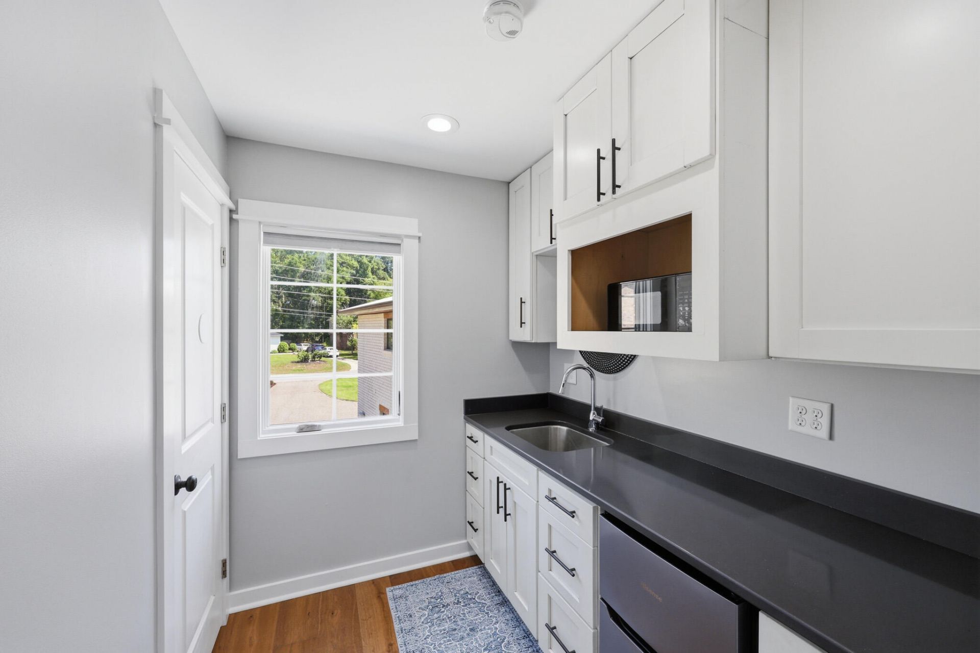 678 Edmonds Drive Photo 40