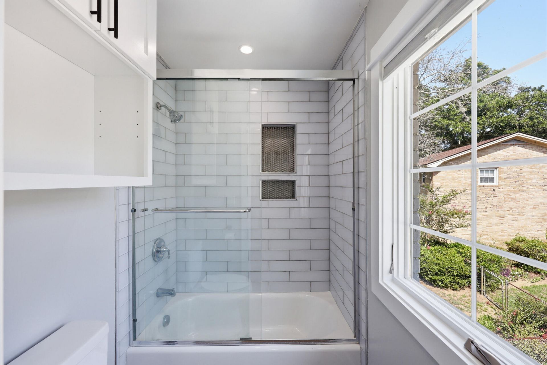 678 Edmonds Drive Photo 42