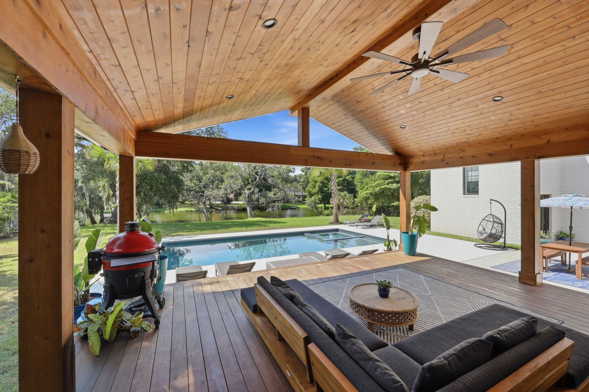 678 Edmonds Drive Photo 44