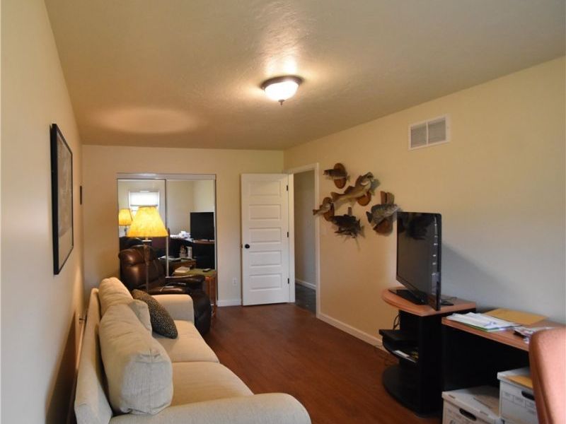 901 Pearson Circle, Unit 2, Boardman, OH 44512 Photo 16