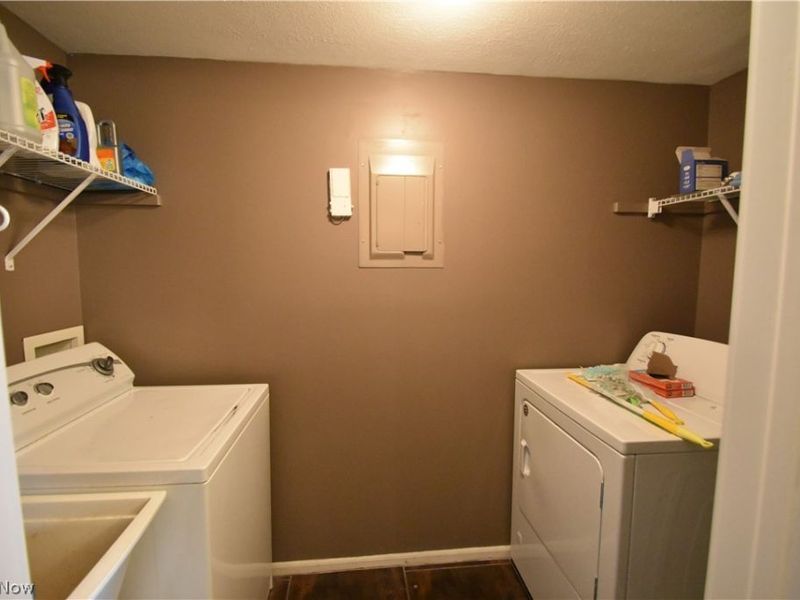 901 Pearson Circle, Unit 2, Boardman, OH 44512 Photo 22