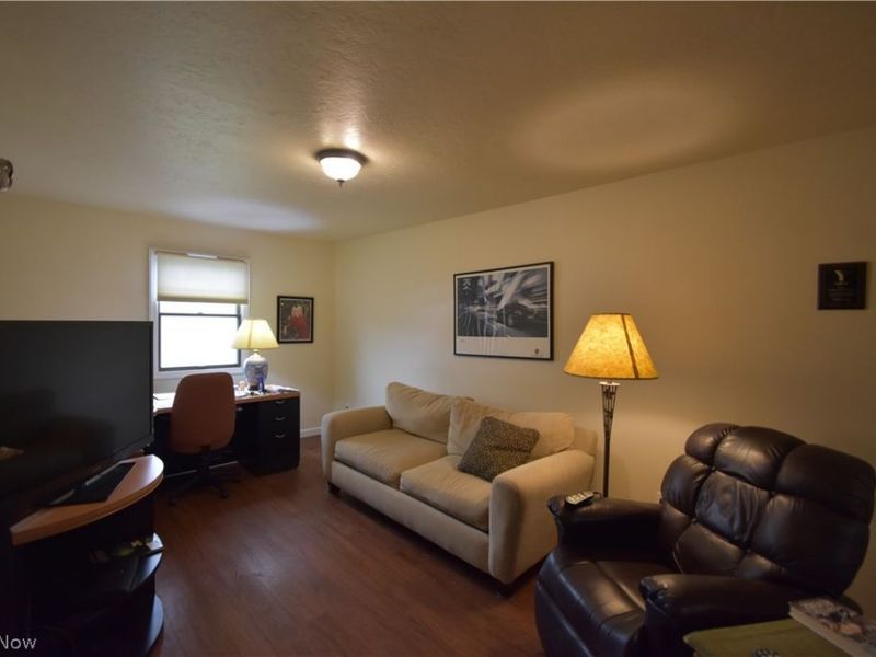 901 Pearson Circle, Unit 2, Boardman, OH 44512 Photo 23