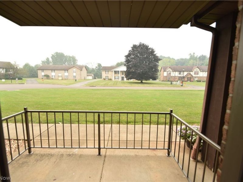 901 Pearson Circle, Unit 2, Boardman, OH 44512 Photo 25