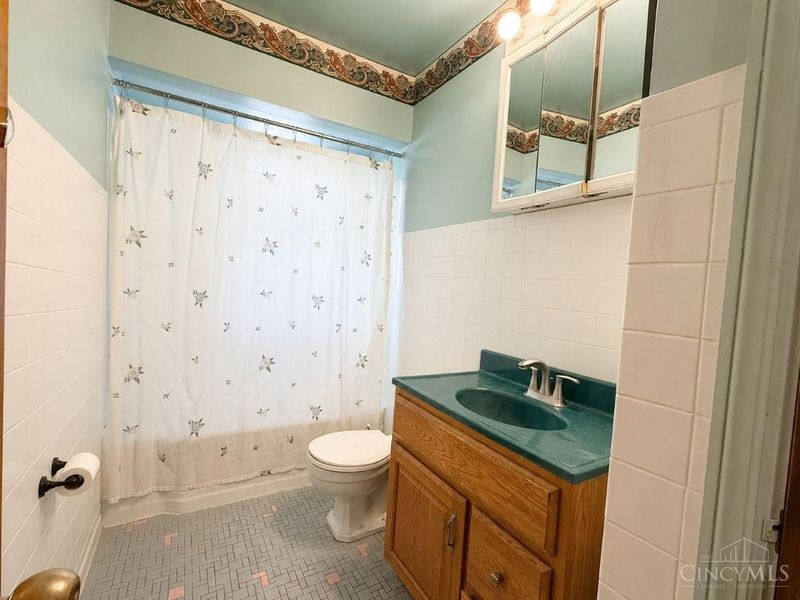 3020 W Liberty Street, Cincinnati, OH 45204 Photo 10