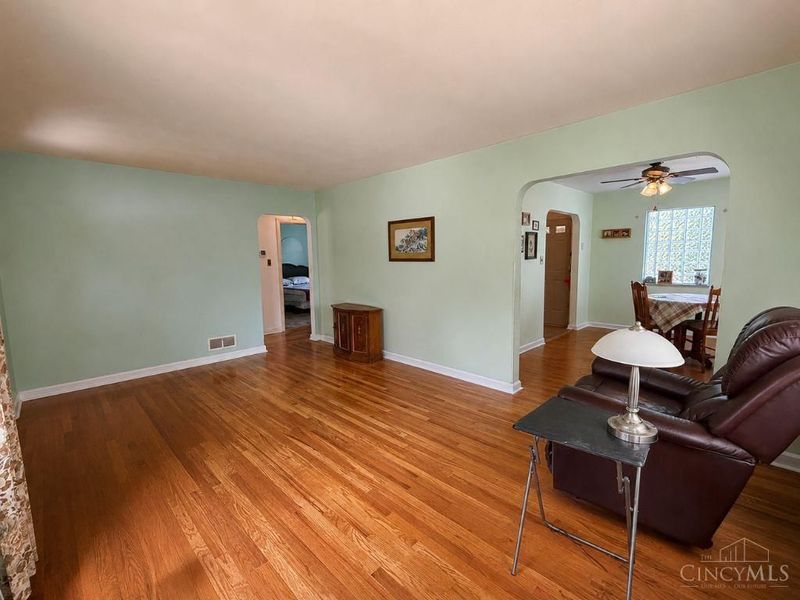 3020 W Liberty Street, Cincinnati, OH 45204 Photo 5