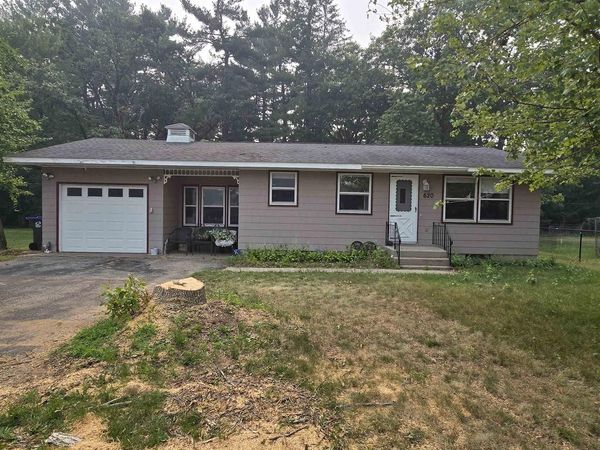 620 S WAUPACA STREET, Wautoma, WI 54982