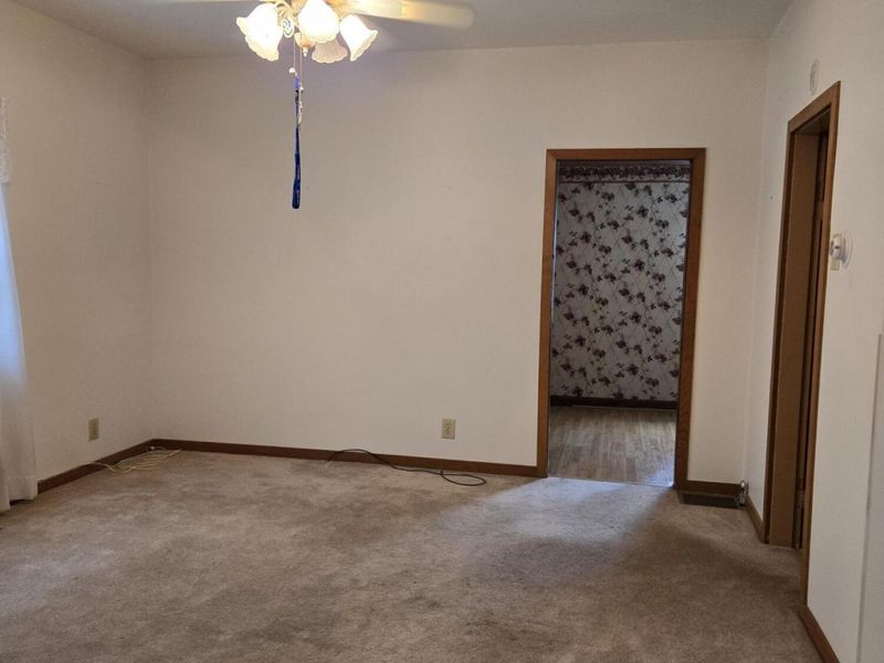 946 E Spring Street, Saint Marys, OH 45885 Photo 16