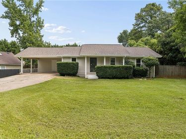 4549 Thompson Mill Road, Buford, GA 30518
